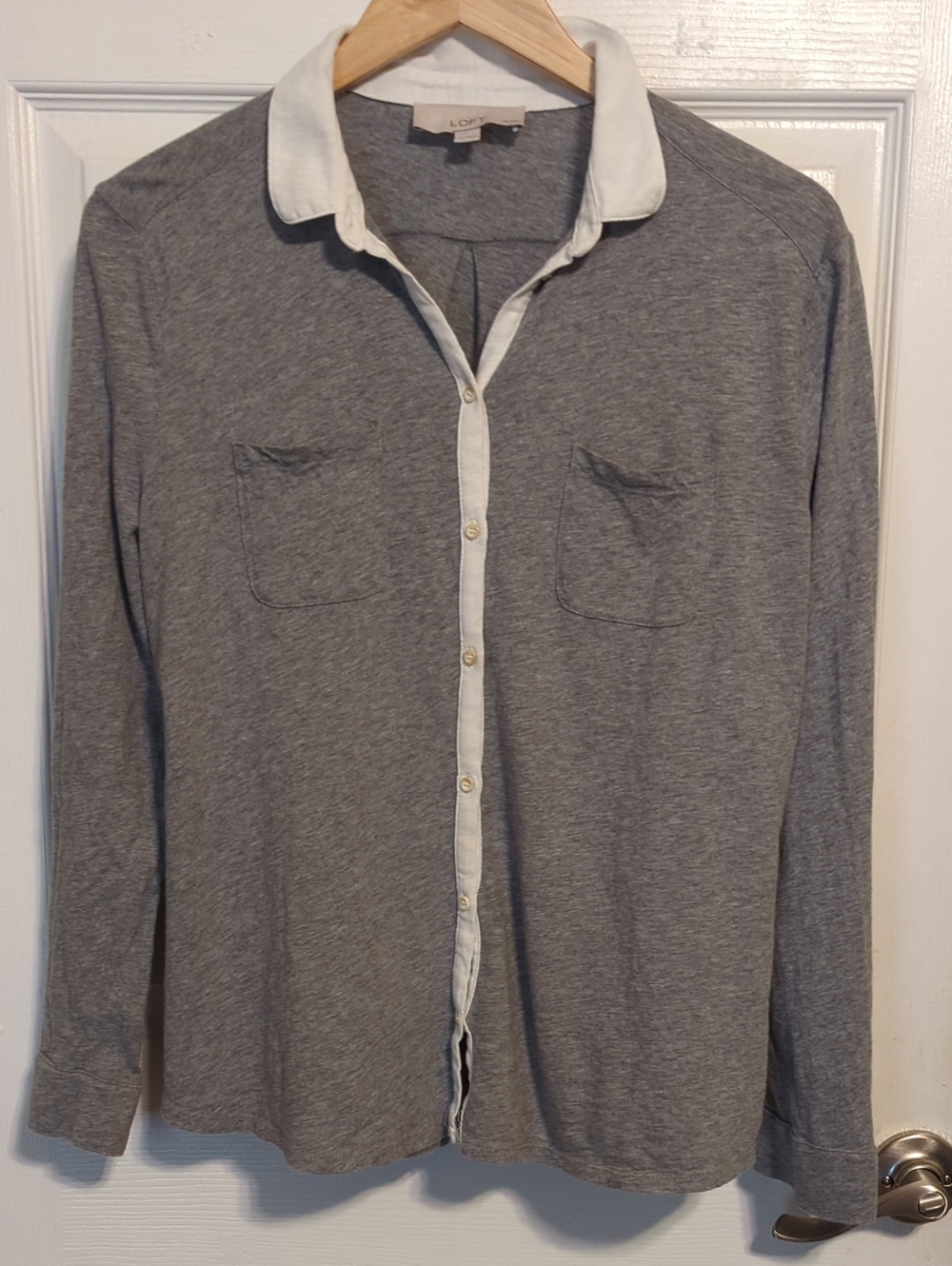 Ann Taylor Loft Women's Petite Button Up Long Sleeve Top